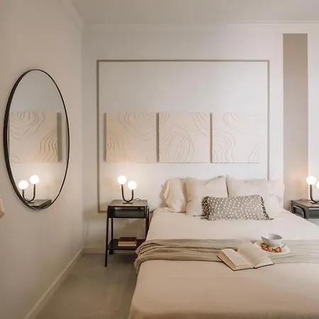 Апартаменти Alvares - 1 Bedroom And Terrace In Arroios