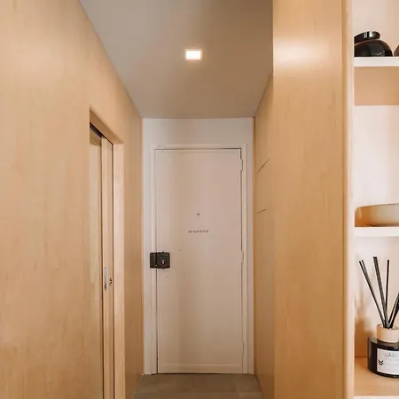 아파트 Alvares - 1 Bedroom And Terrace In Arroios *