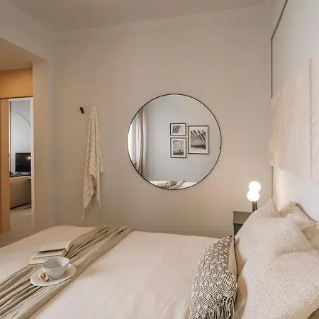 아파트 Alvares - 1 Bedroom And Terrace In Arroios 리스본