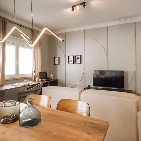 Alvares - 1 Bedroom And Terrace In Arroios