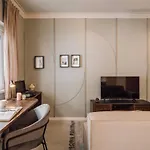 Alvares - 1 Bedroom And Terrace In Arroios Apartman *