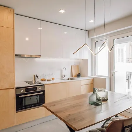 Апартаменты Alvares - 1 Bedroom And Terrace In Arroios *
